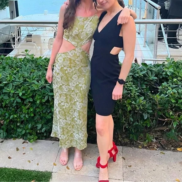 Rahi Floral Print Cutout Maxi Dress - Picture 2 of 5